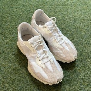 New balance 327 size 9